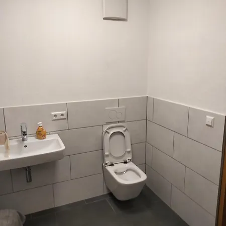 Einzelzimmer Pluederhausen Mit Gemeinschafts Bad * Pluderhausen